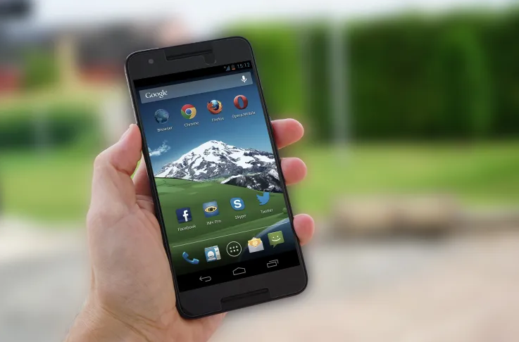 TikTok美国新结局：找了三个大保镖，但家里的钥匙还在自己手里-飞鸽出海